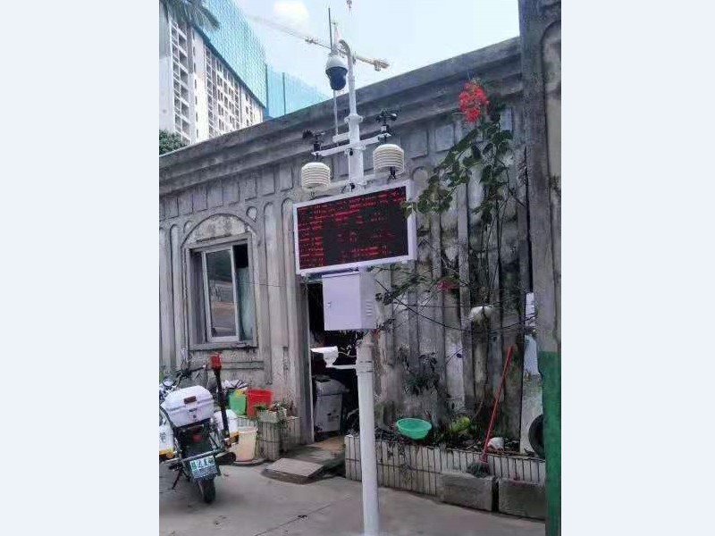 深圳市龙华区福罗拉山庄 空气pm2.5pm10噪音温度湿度检测仪安装案例